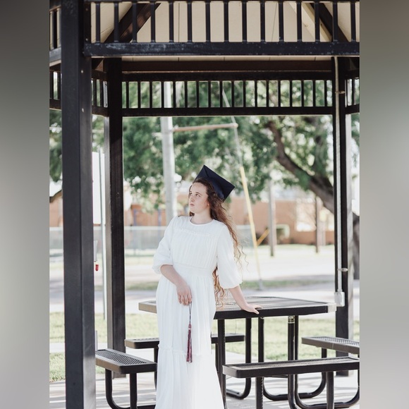 Meet your posher!☺️ - Picture 2 of 16